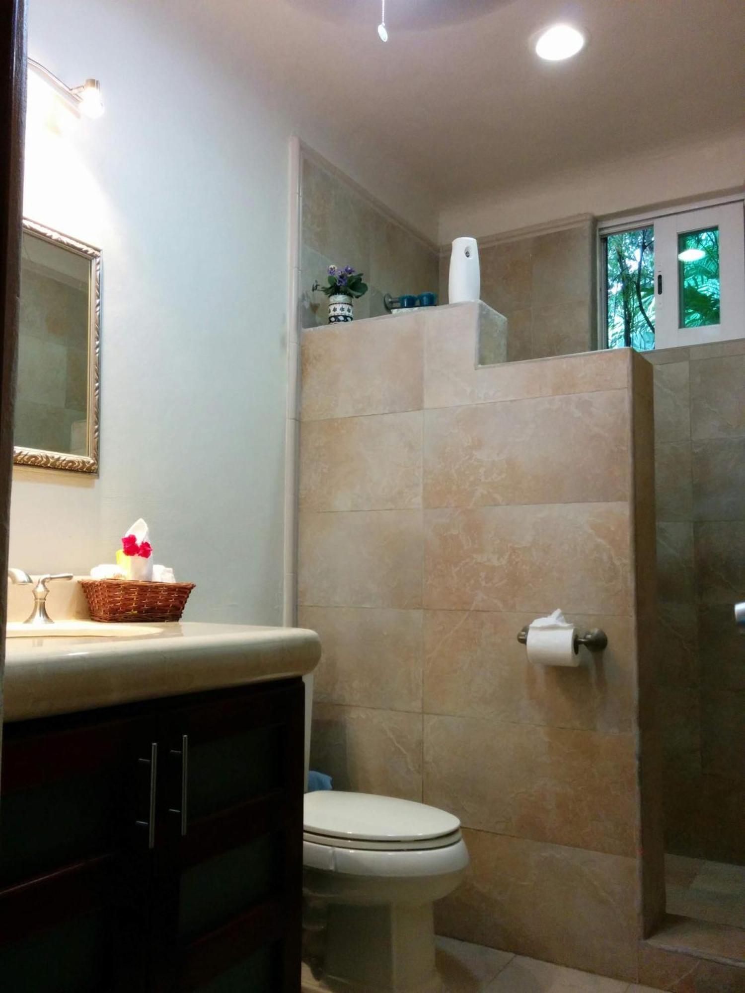 Casa Beard, Spacious Guest House With High Speed Wifi & Pool. Playa del Carmen Exterior foto